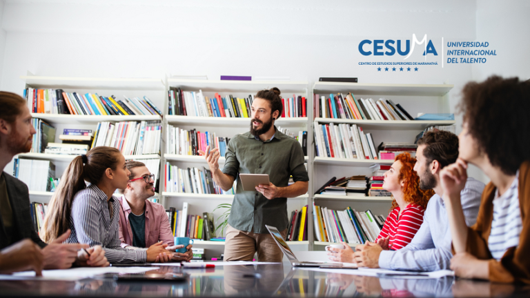 equipo-trabajando-en-ideas