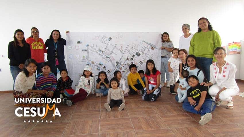 niños y familia con colaboradores Cesuma