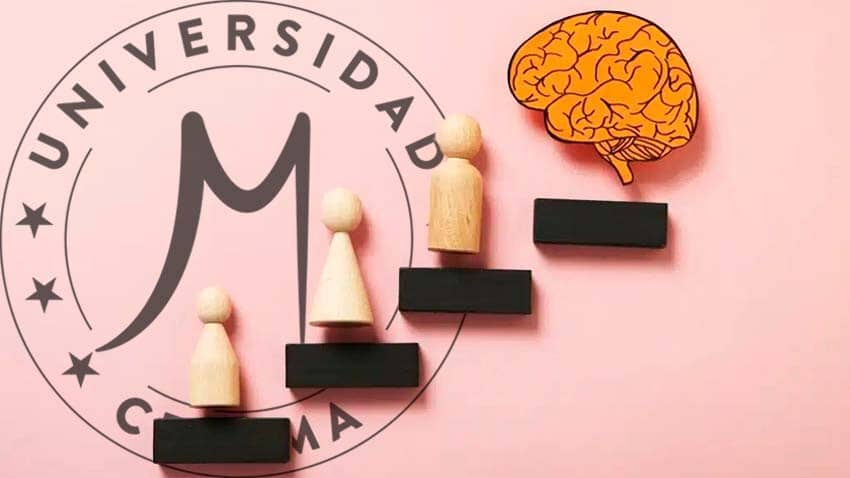 peones de madera escalando para llegar a un cerebro de papel