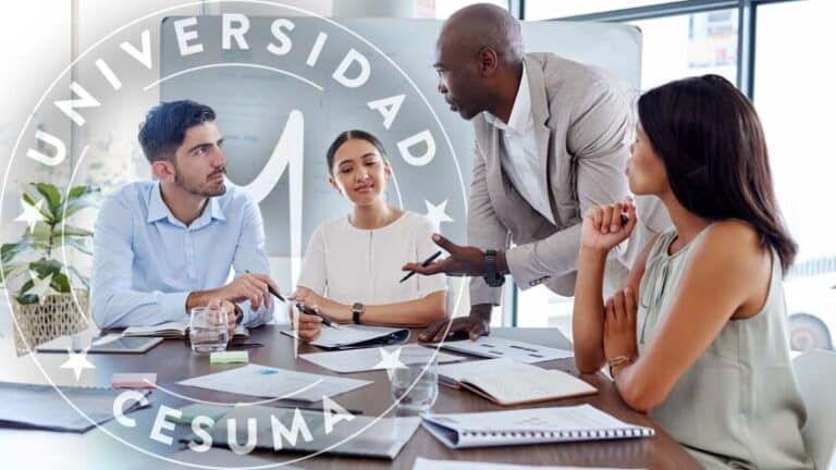 equipo preparando proyecto