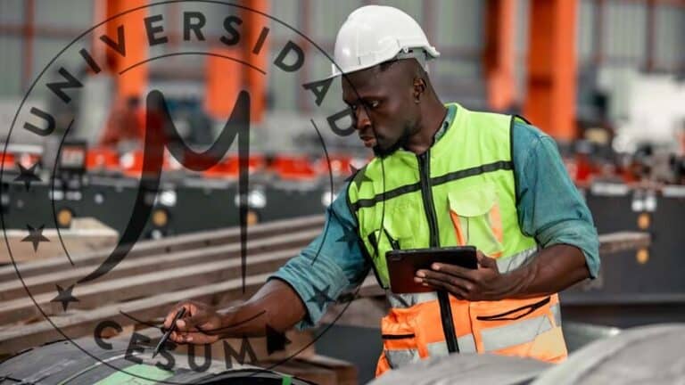 trabajador de láminas metálicas realiza control de calidad de rutina