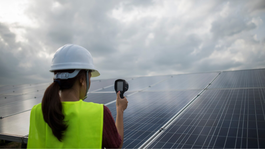 Maestrías y MBA Imagenes-de-CESUMA-3 Desmitificando las energías renovables: Lo que necesitas saber antes de estudiar la maestría  