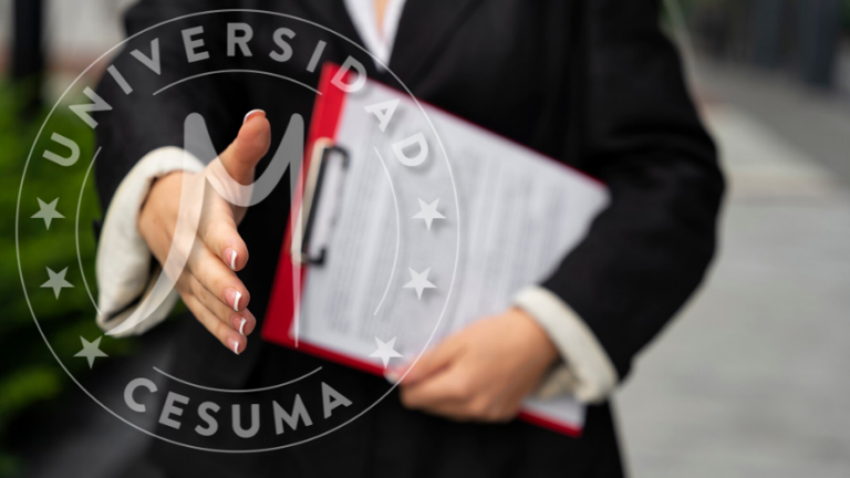 El papel del oficial de cumplimiento en la gestión de riesgos corporativos