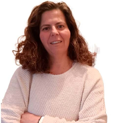 Maestrías y MBA yolando-romero El Dios de lo escondido